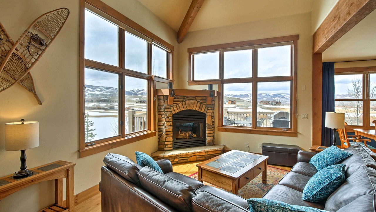 Photo of Livingroom in Grand Elk Ranch