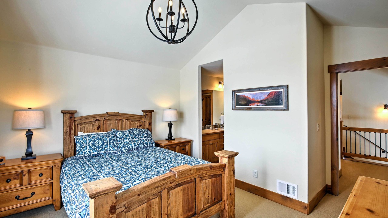 Photo of Bedroom in Grand Elk Ranch