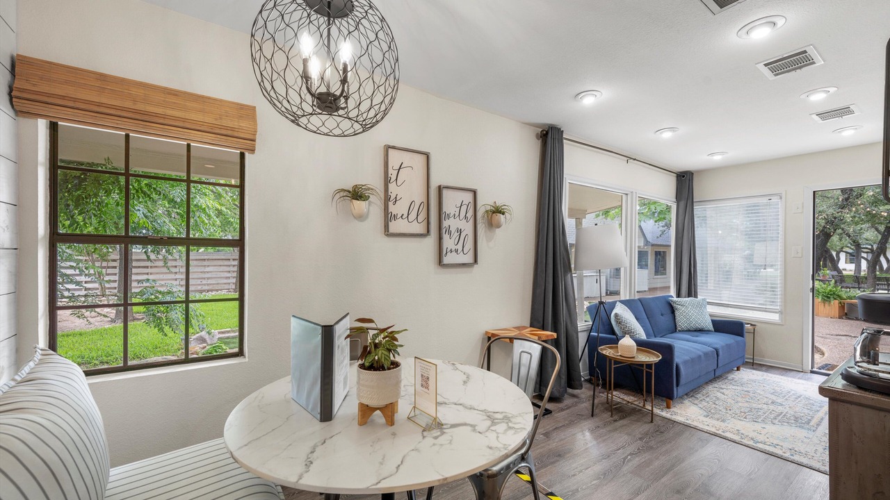 Photo of Livingroom in Crawford