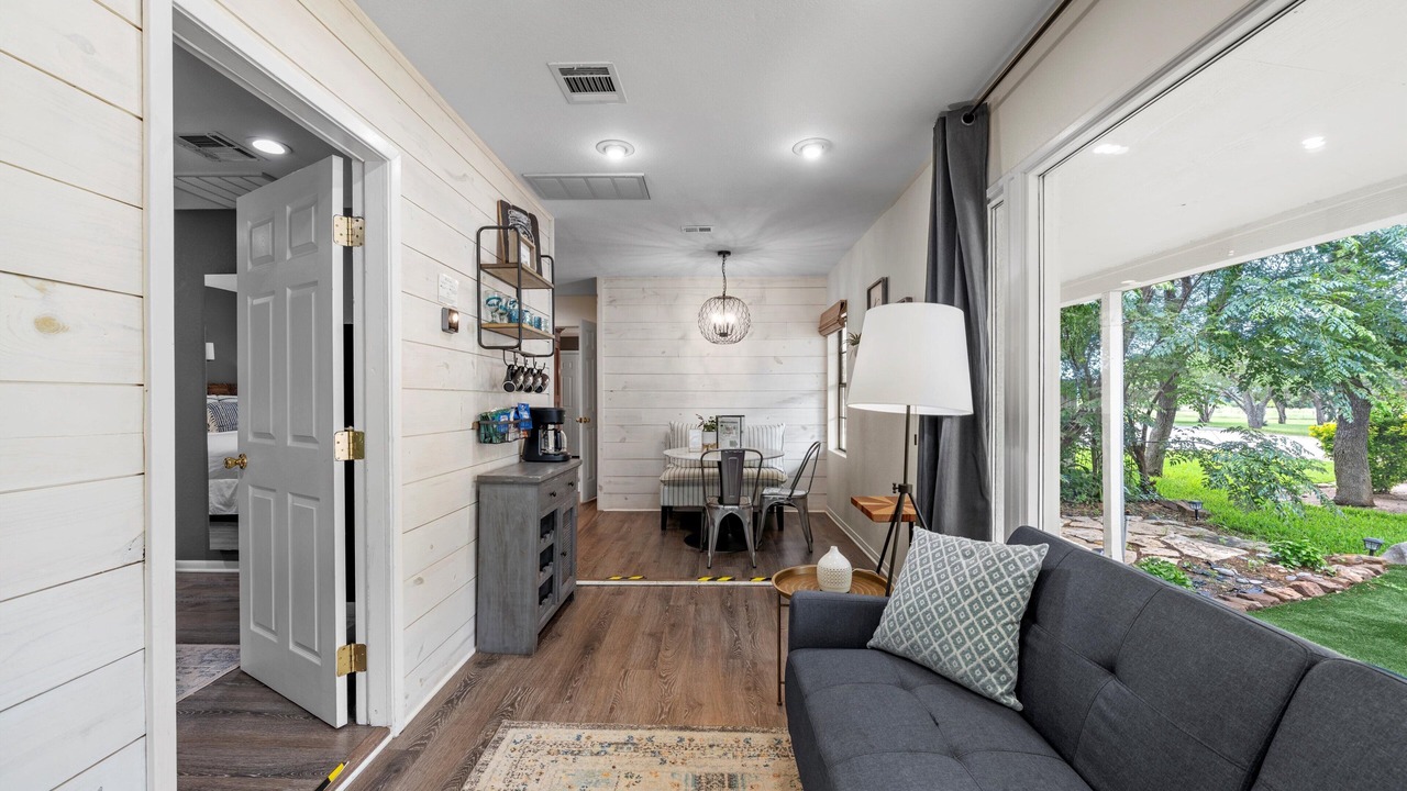 Photo of Livingroom in Crawford