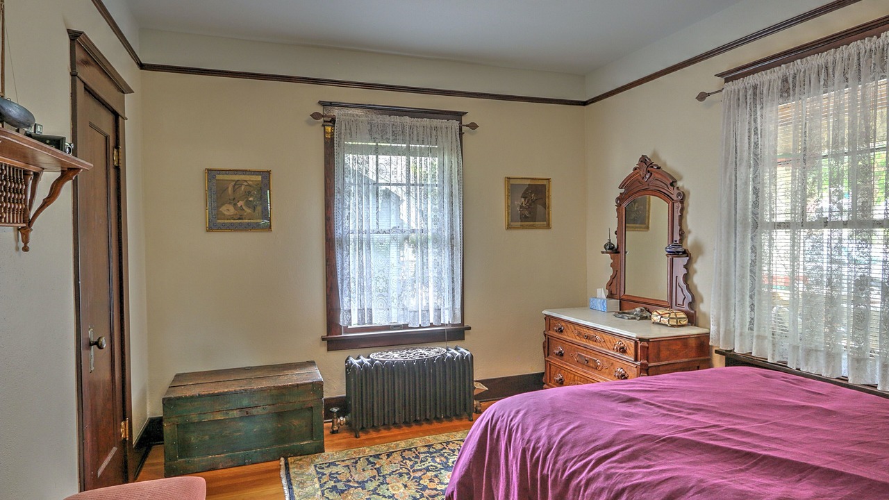 Photo of Bedroom in Glenwood Springs