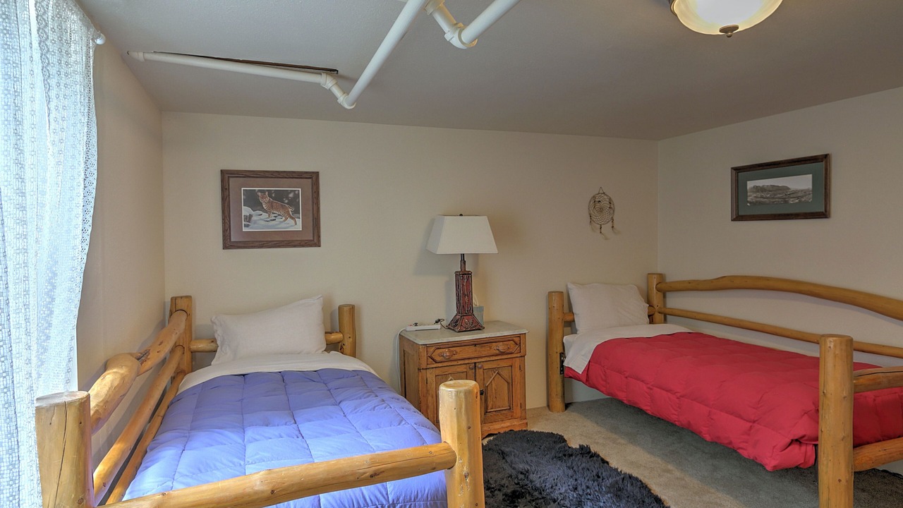 Photo of Bedroom in Glenwood Springs