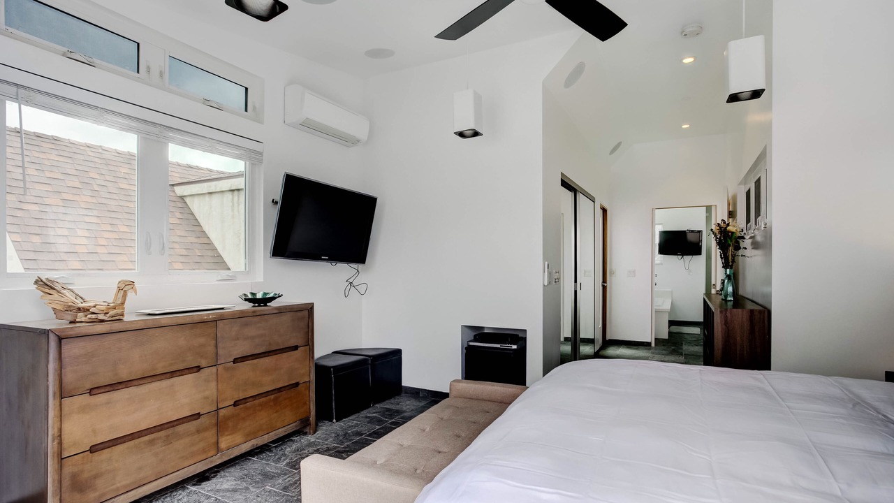 Photo of Bathroom in Mission Beach