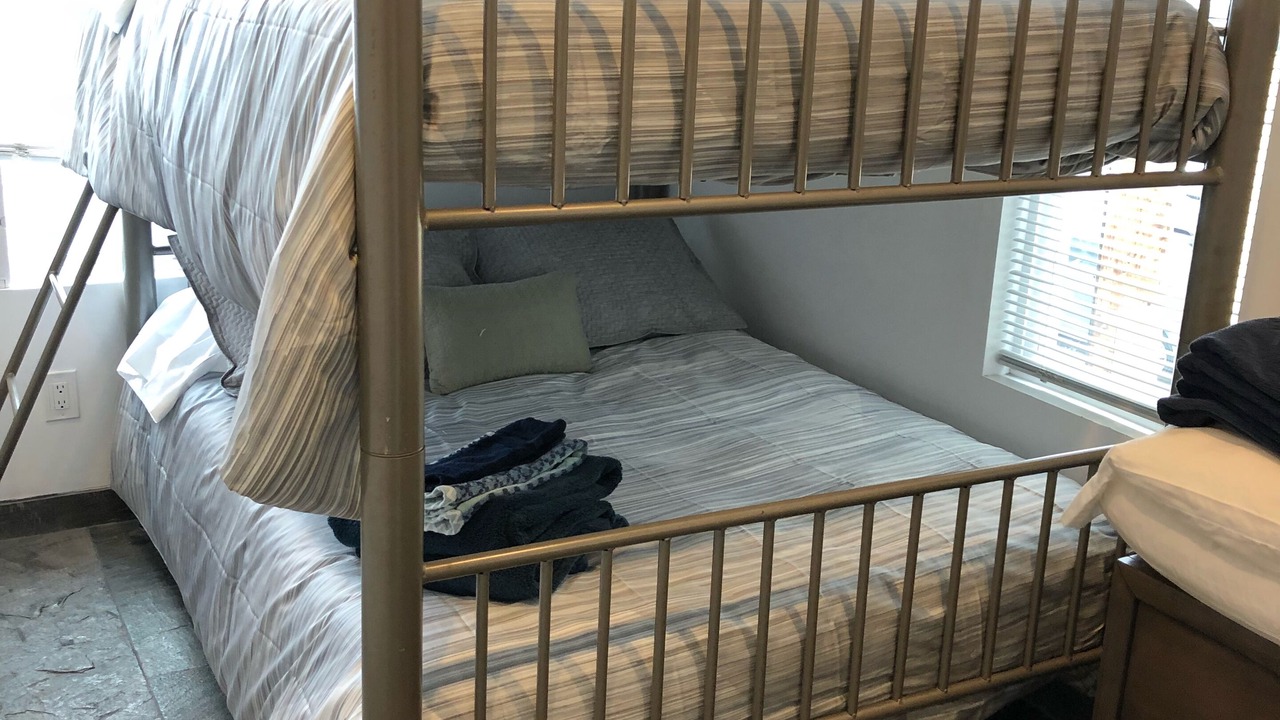 Photo of Bedroom in Mission Beach