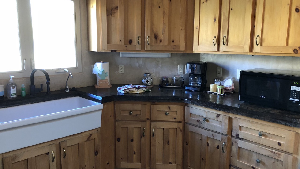 Photo of Kitchen in Hurricane