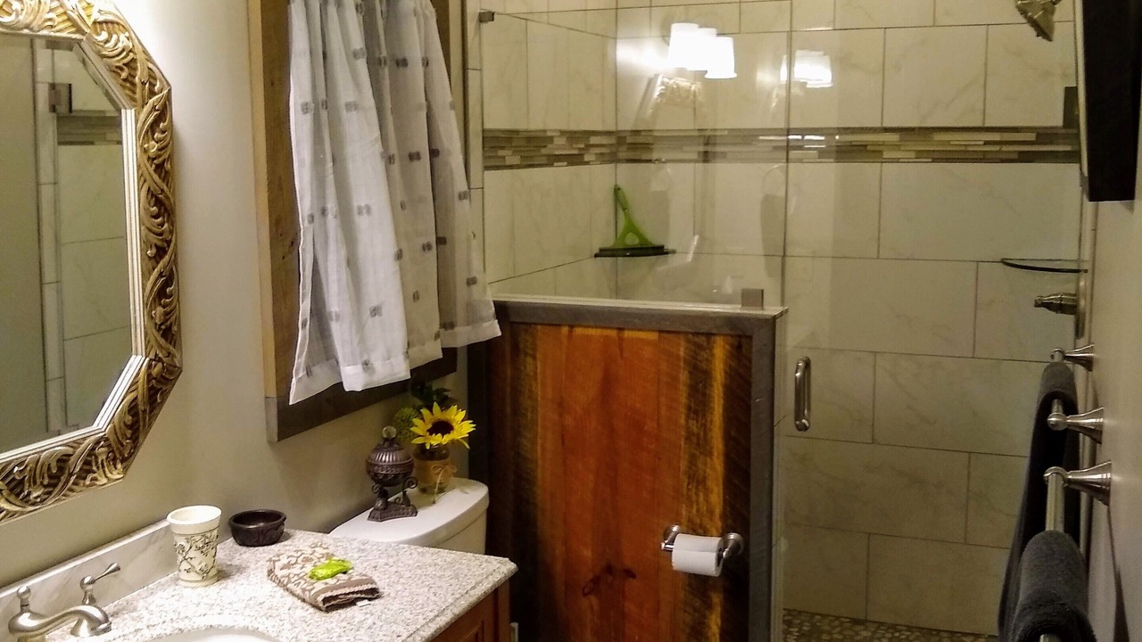 Photo of Bathroom in Ellijay