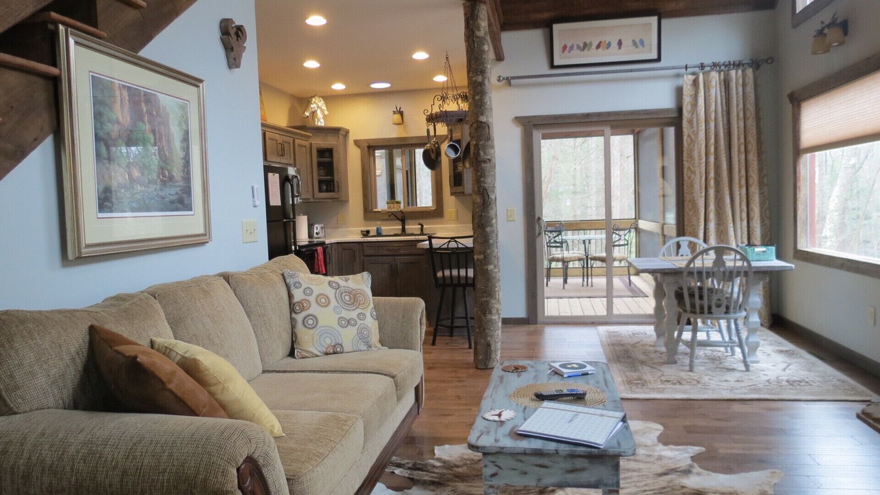 Photo of Bedroom in Ellijay