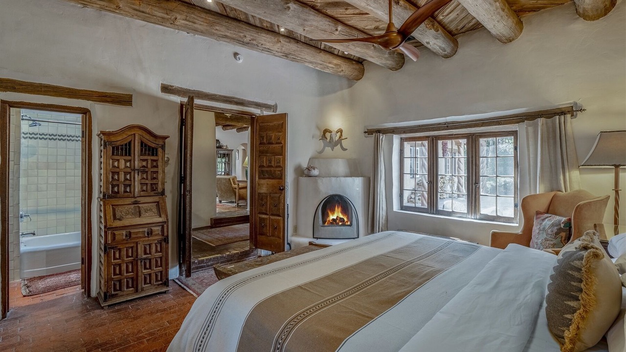 Photo of Bedroom in Historic Eastside