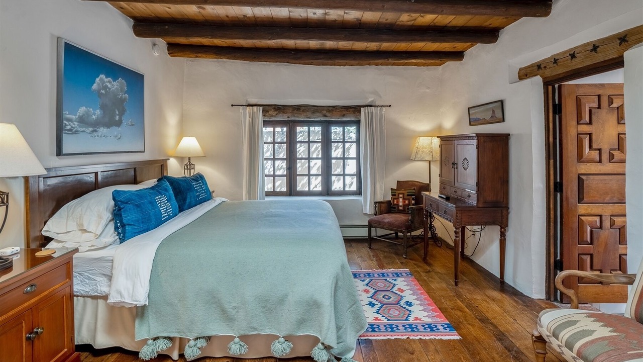 Photo of Bedroom in Historic Eastside