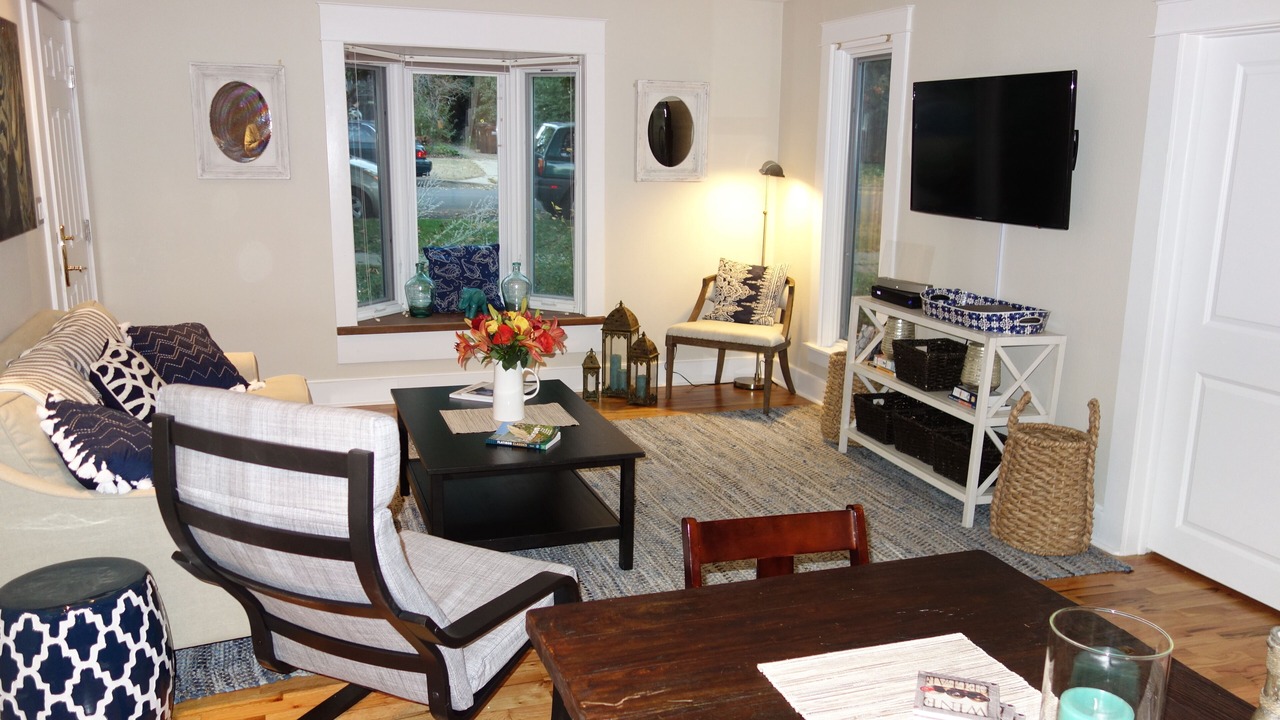 Photo of Bedroom in Whittier