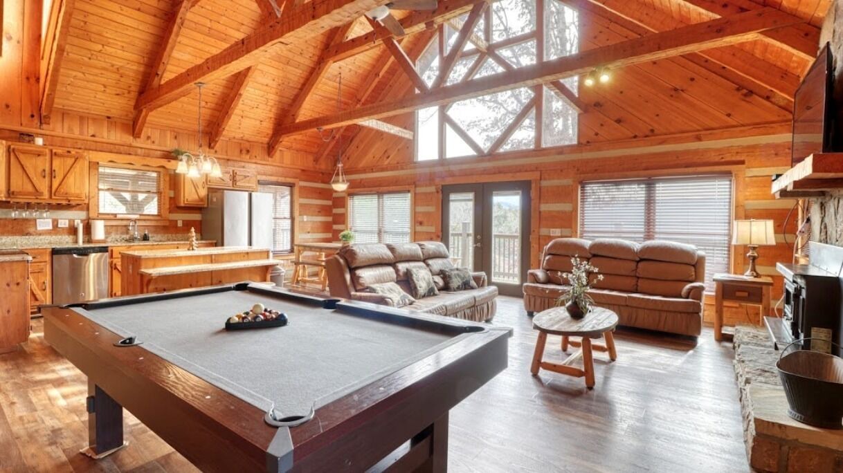 Photo of Bedroom in Gatlinburg - Pigeon Forge
