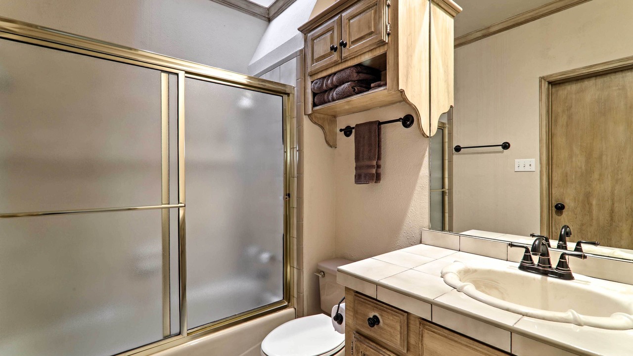 Photo of Bathroom in Harlingen