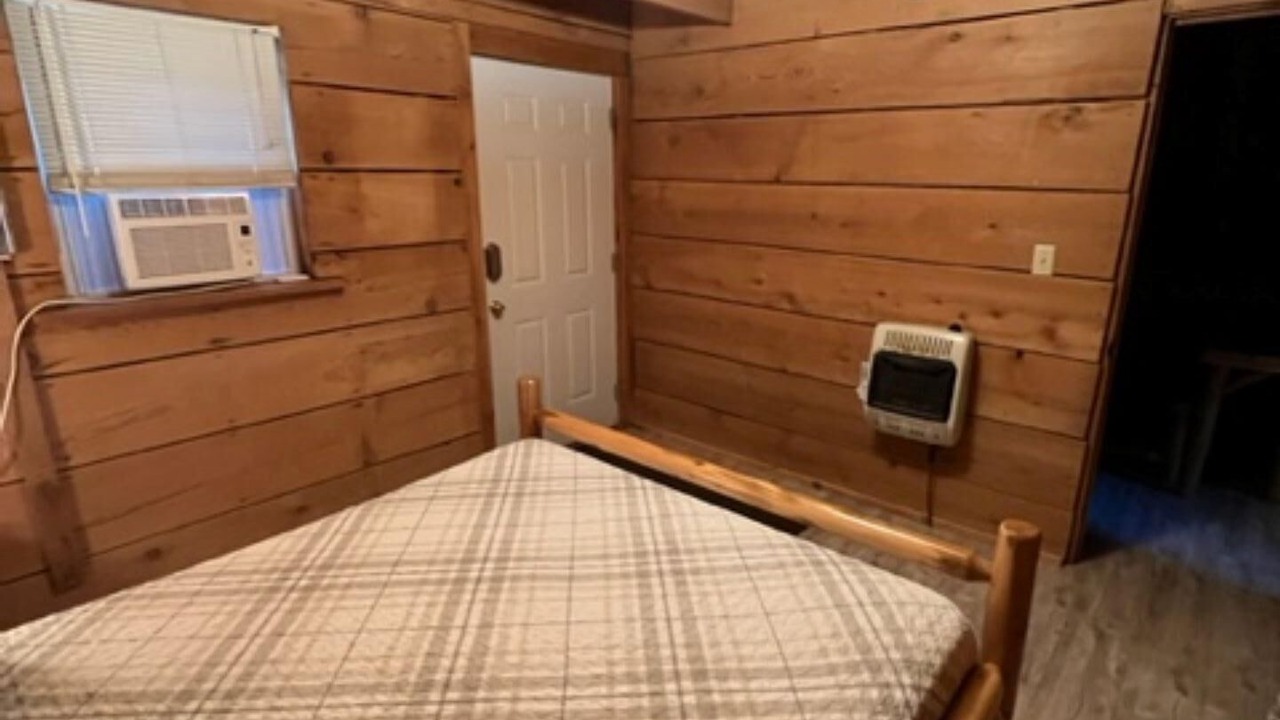 Photo of Bedroom in Keslers Cross Lanes