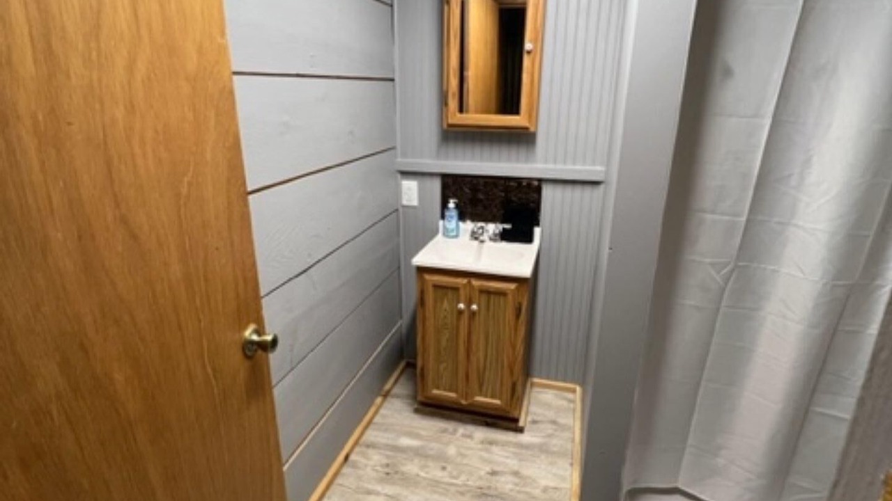 Photo of Bathroom in Keslers Cross Lanes
