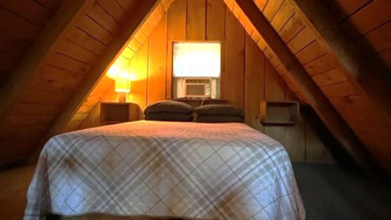 Photo of Bedroom in Keslers Cross Lanes