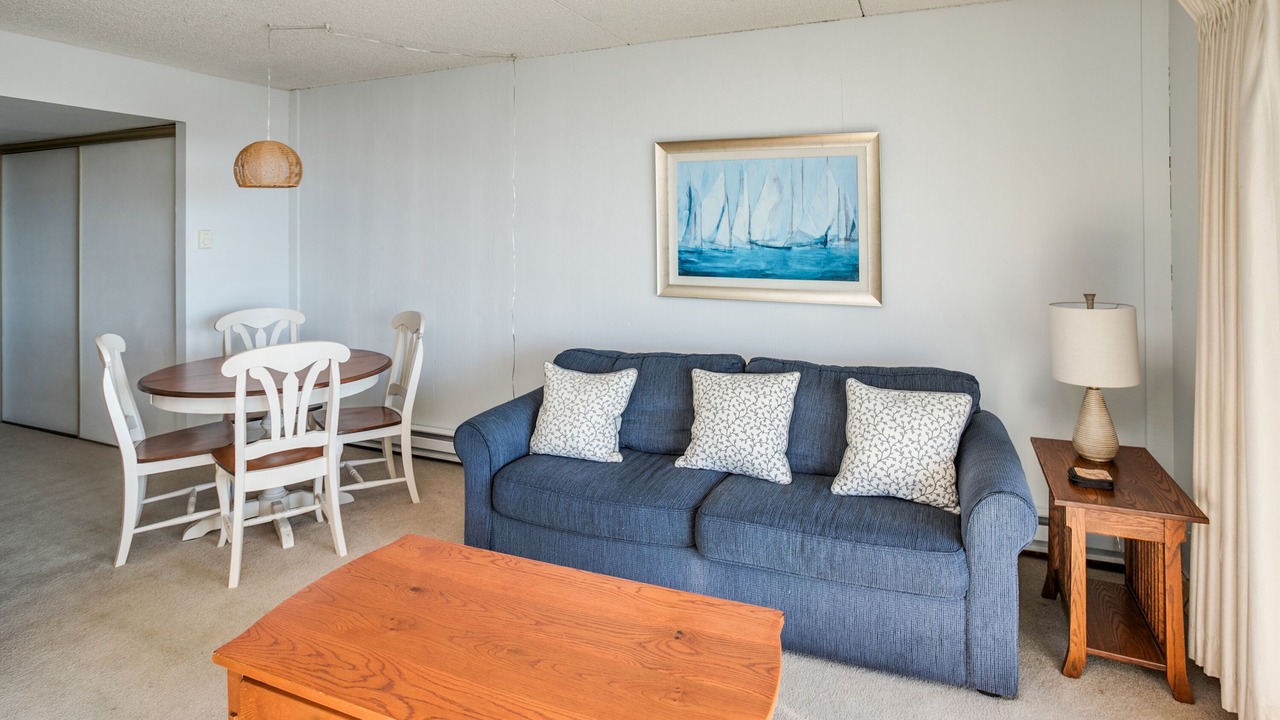 Photo of Livingroom in Gearhart