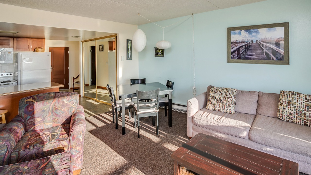 Photo of Livingroom in Gearhart