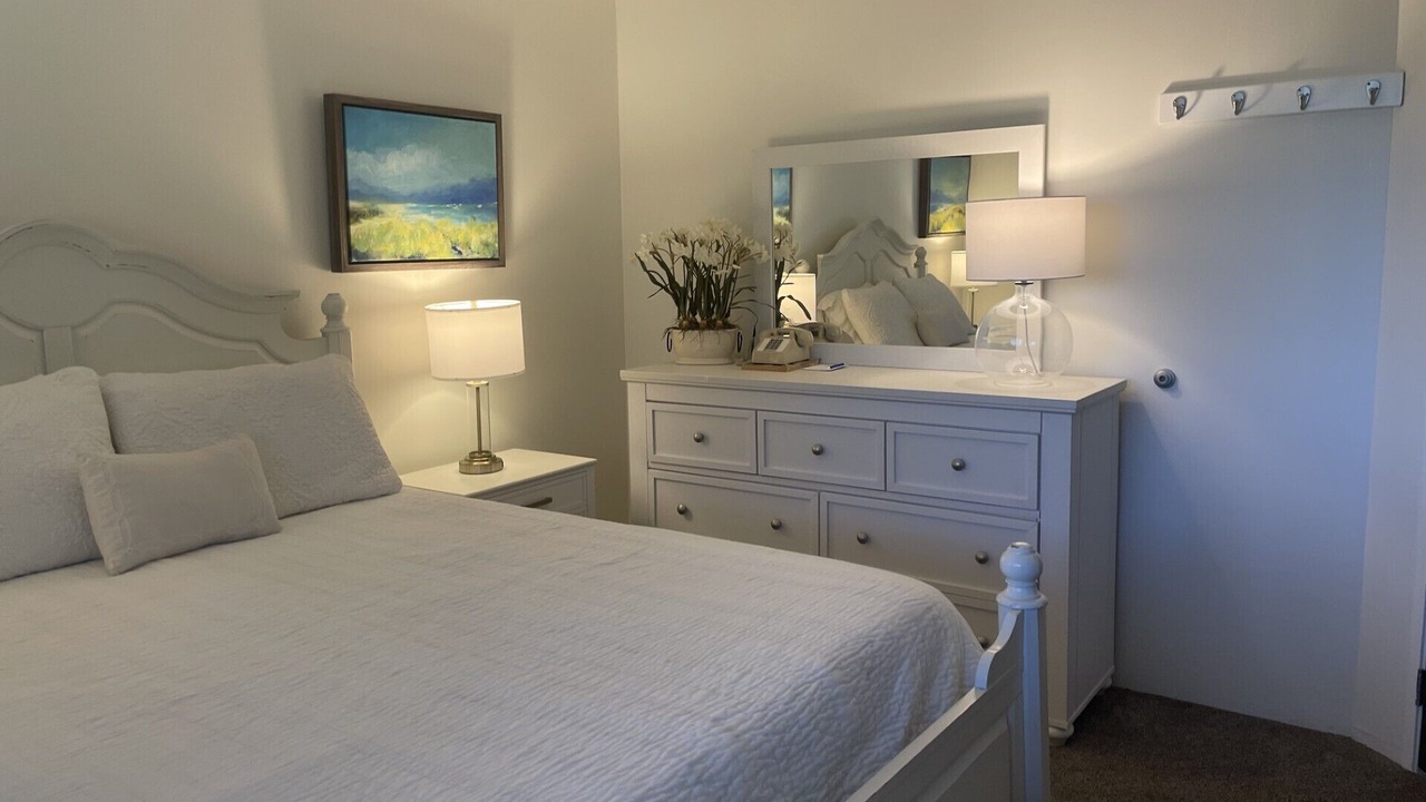 Photo of Bedroom in Gearhart