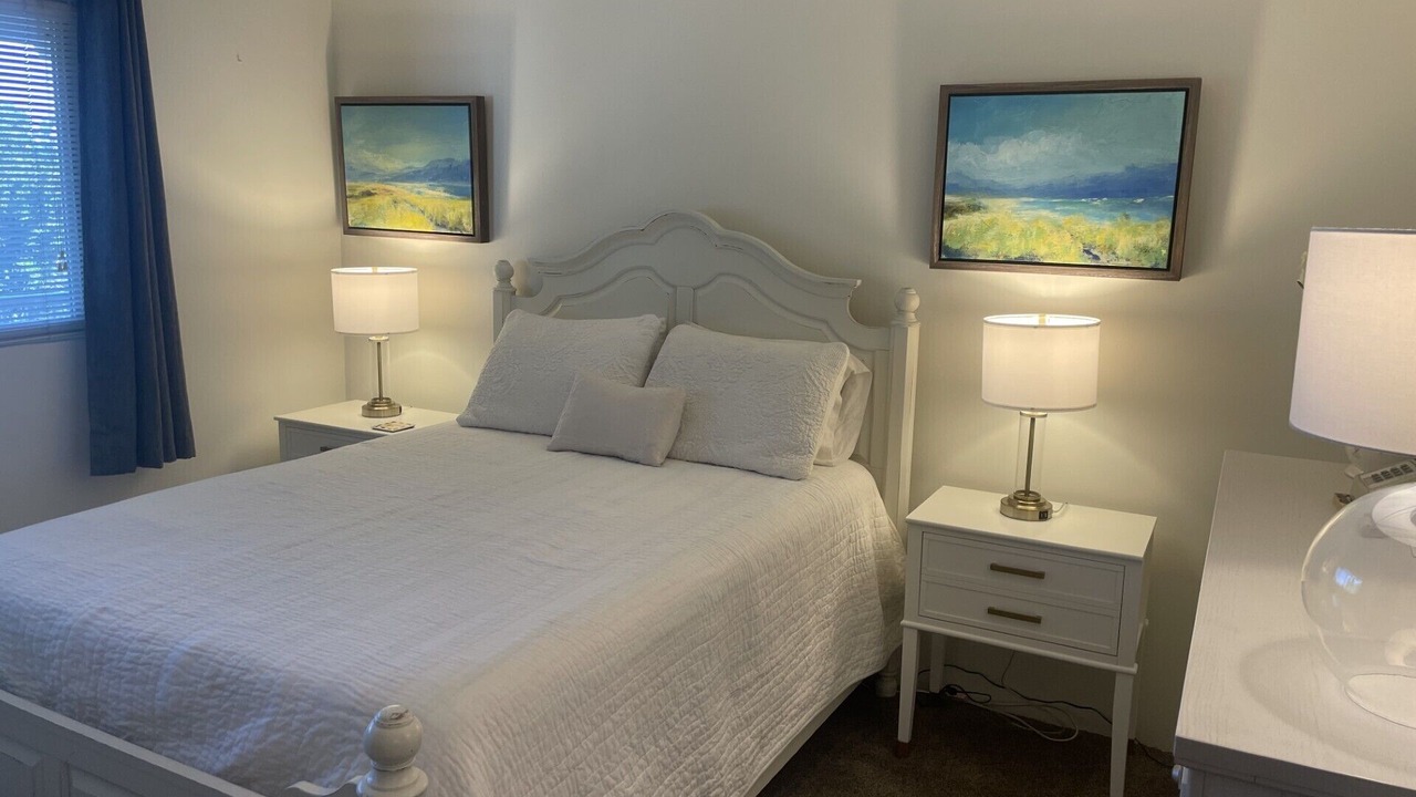 Photo of Bedroom in Gearhart
