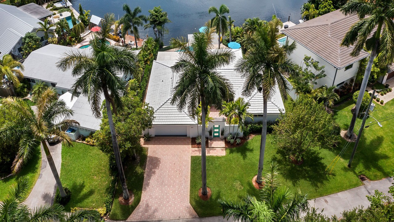 Photo of Others in Wilton Manors