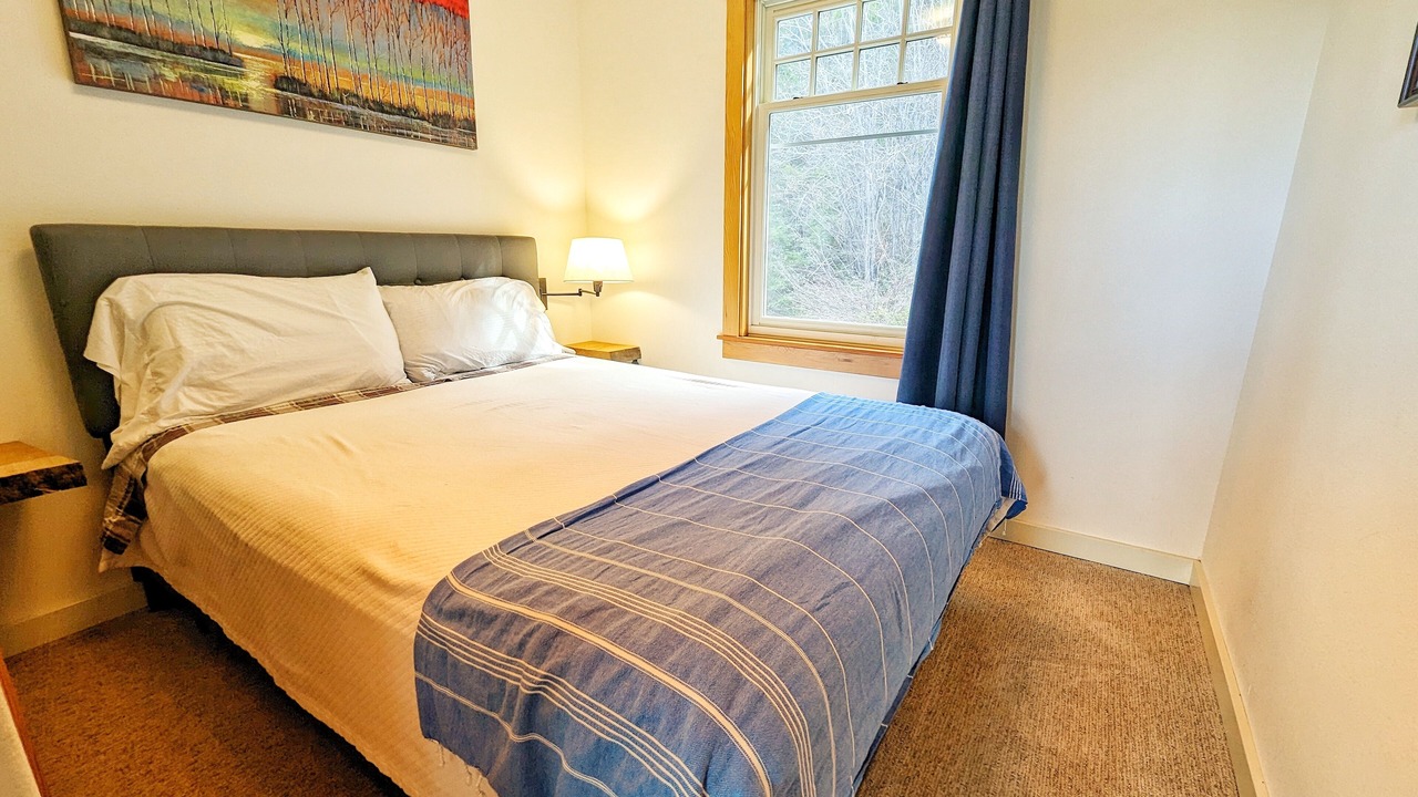 Photo of Bedroom in Leavenworth