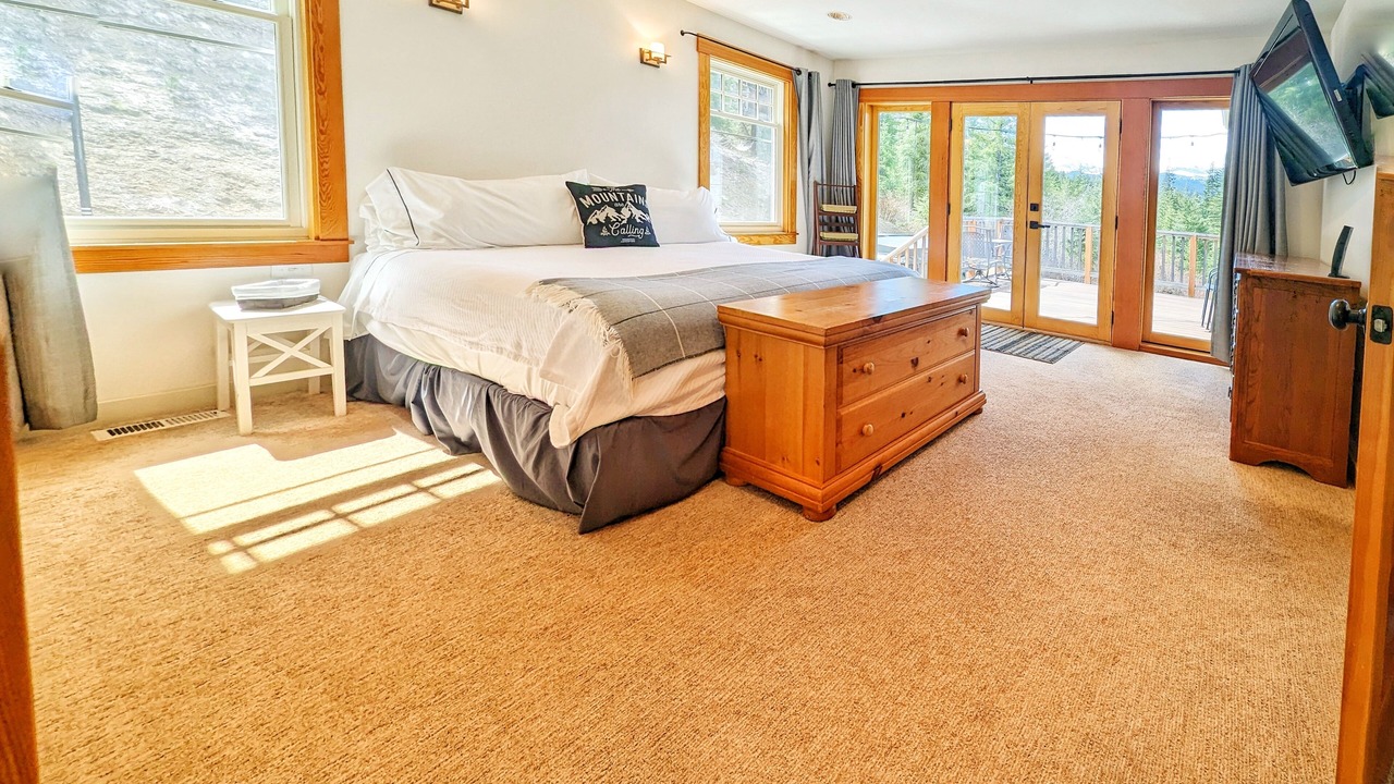 Photo of Bedroom in Leavenworth