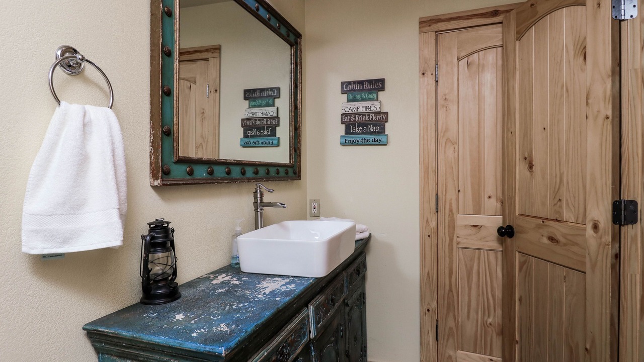 Photo of Bathroom in Holly Lake Ranch