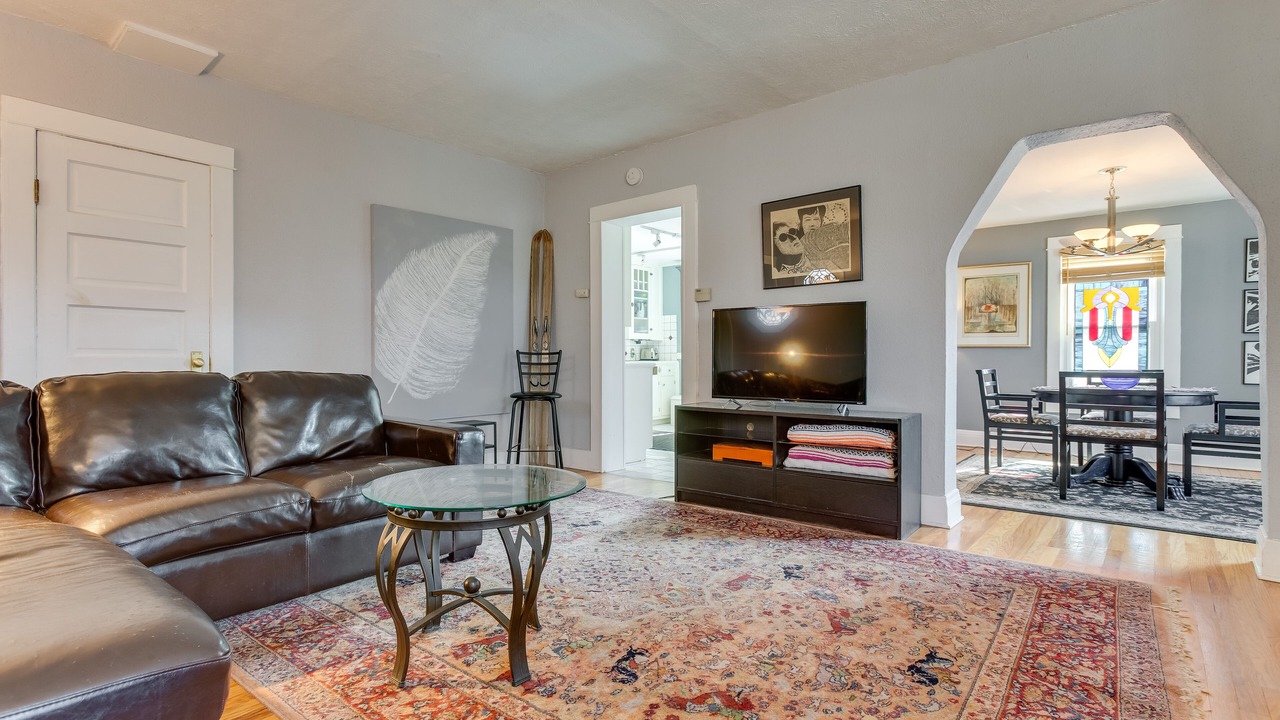 Photo of Livingroom in Platt Park