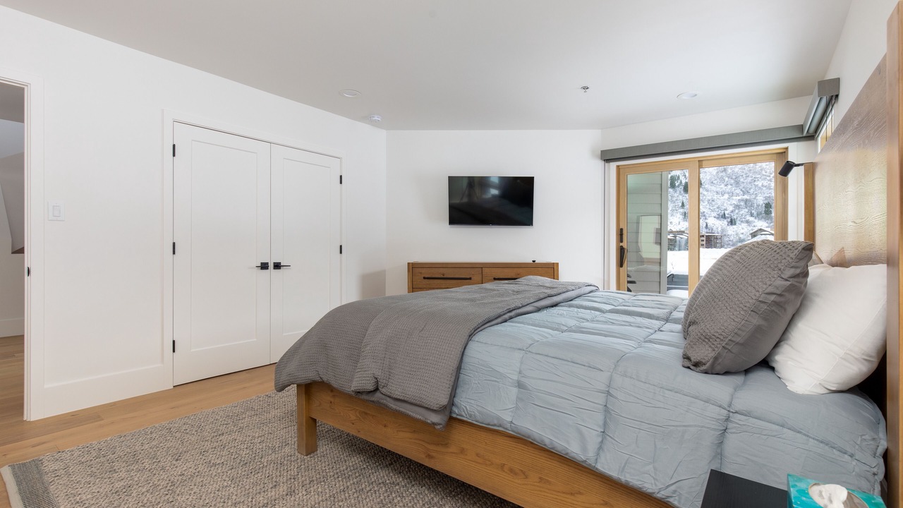 Photo of Bedroom in Deer Valley