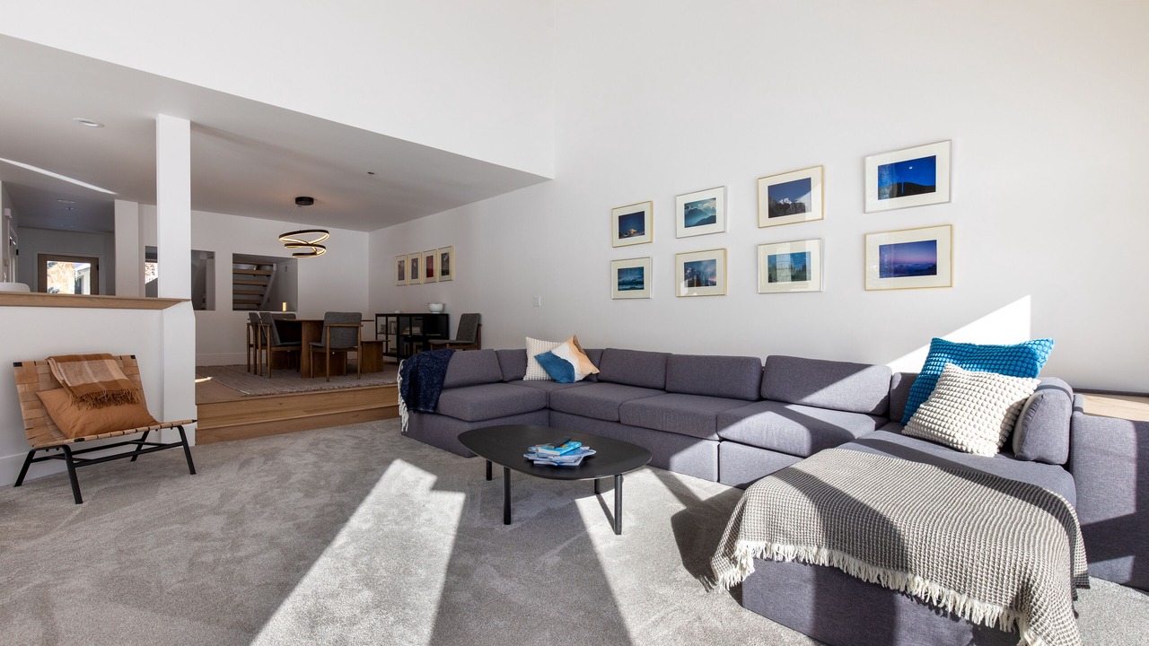 Photo of Livingroom in Deer Valley