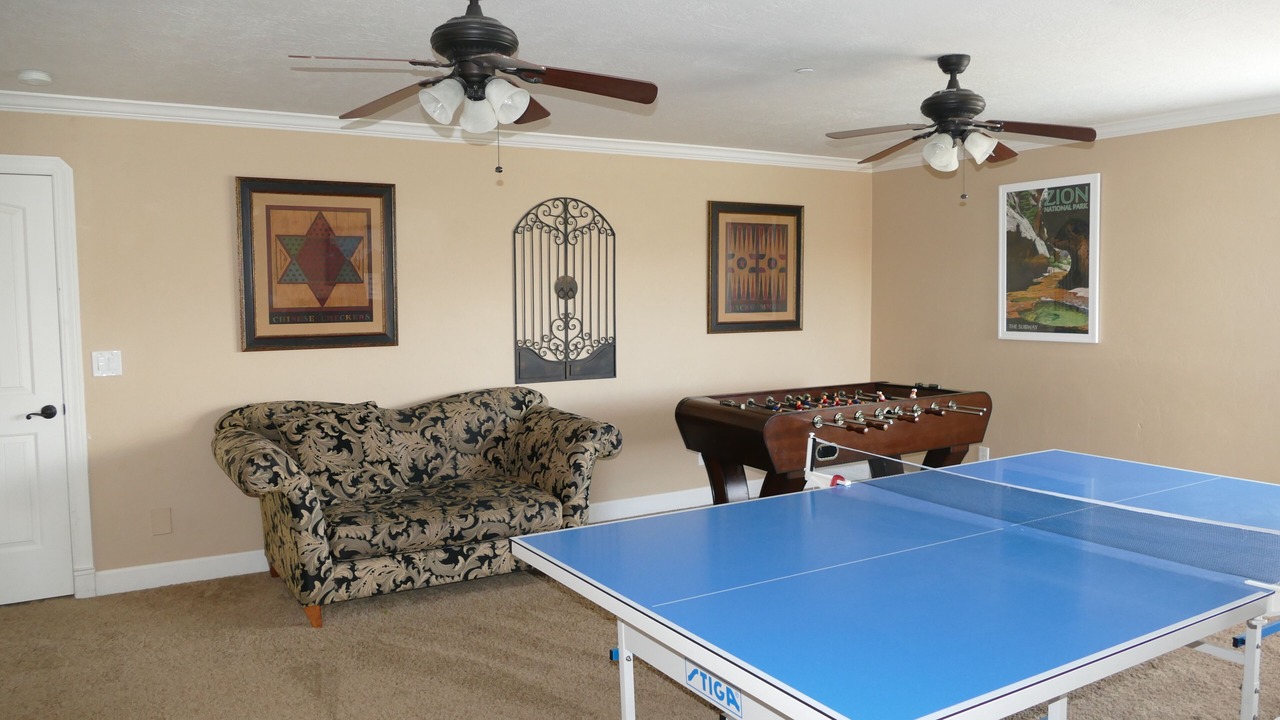 Photo of Bedroom in Hurricane