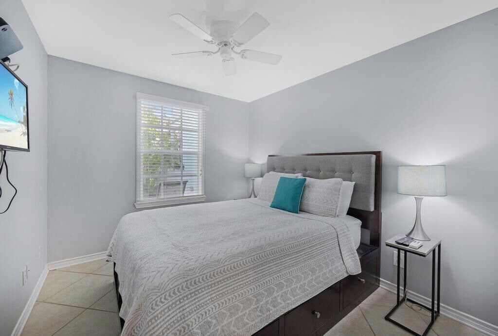 Photo of Bedroom in Truman Annex