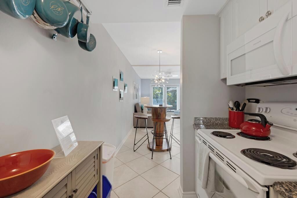 Photo of Kitchen in Truman Annex