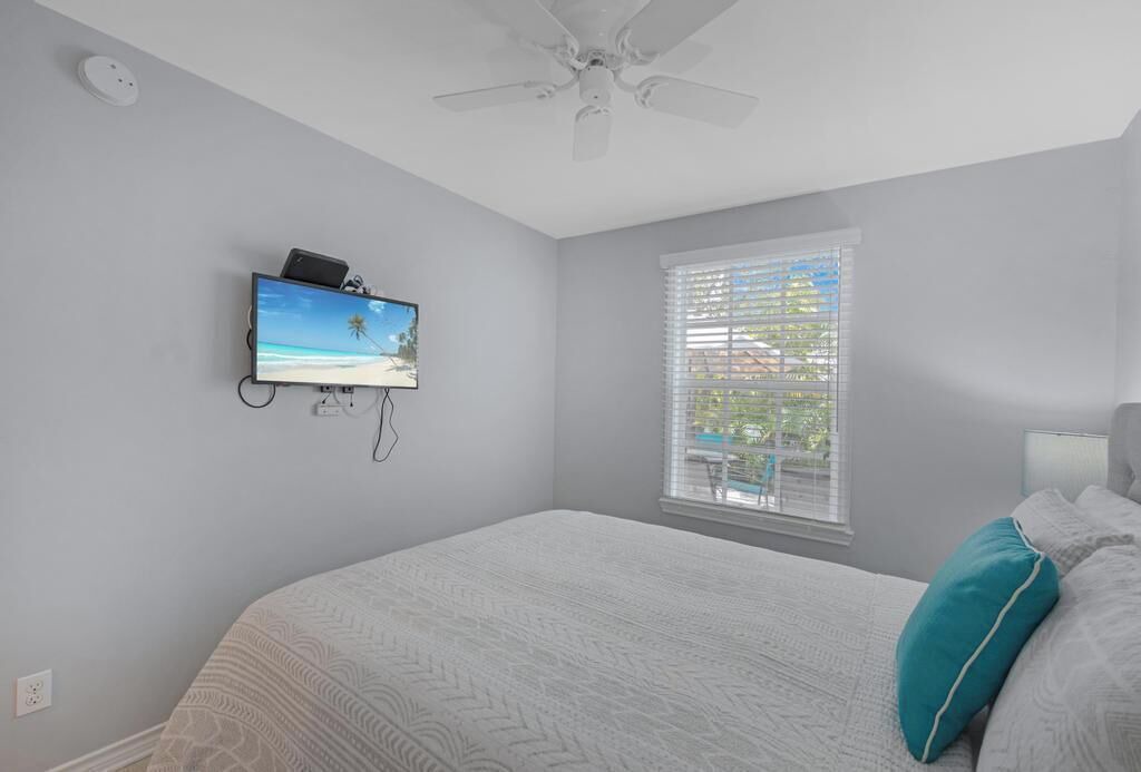 Photo of Bedroom in Truman Annex