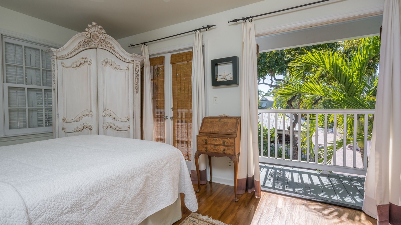 Photo of Bedroom in Bahama Village