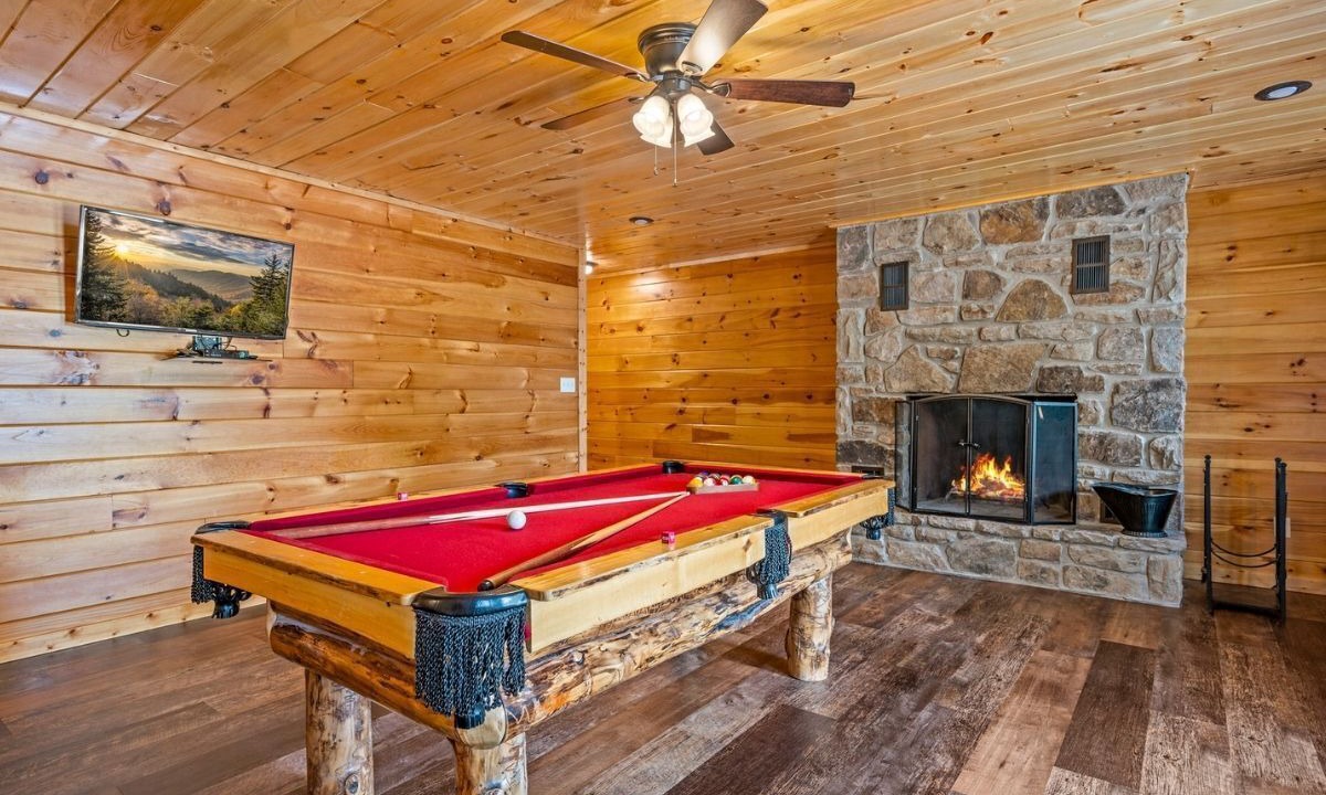 Photo of Bedroom in Chalet Village