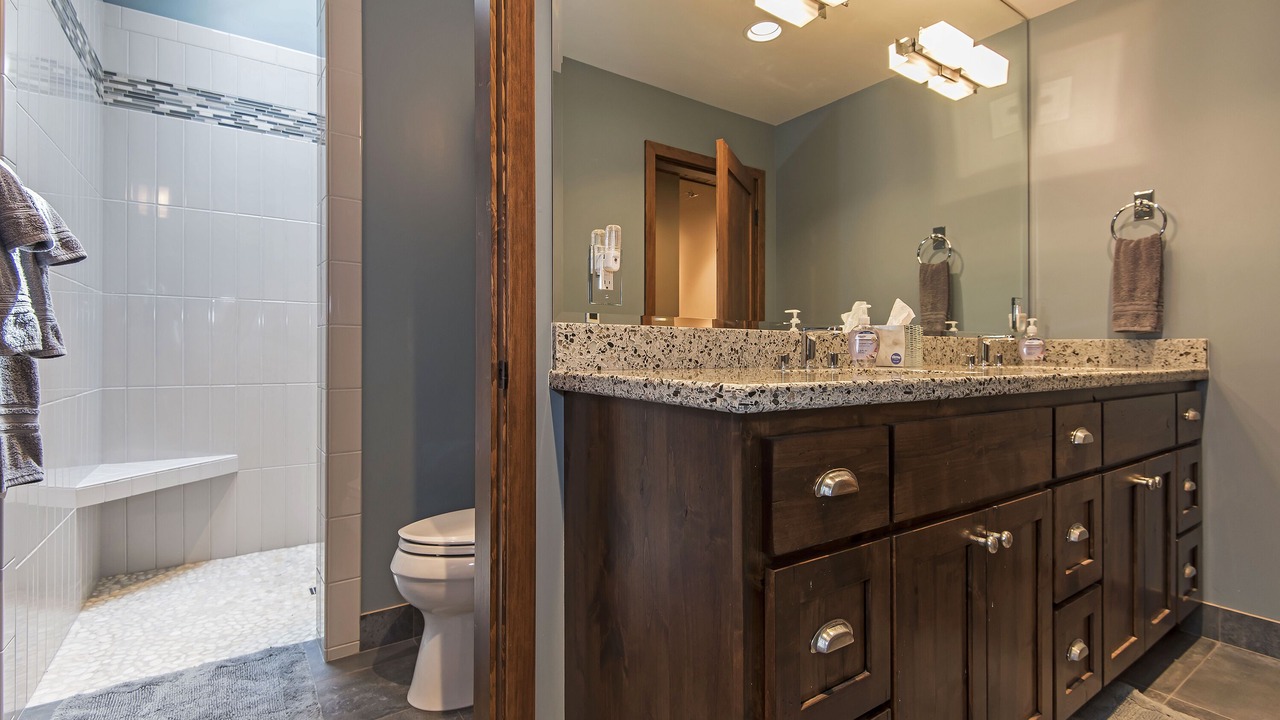 Photo of Bathroom in Black Butte Ranch