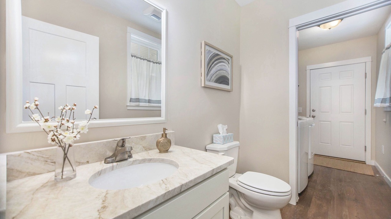 Photo of Bedroom in Miami Park