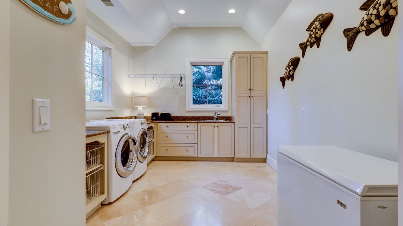 Photo of Bedroom in Oceanside