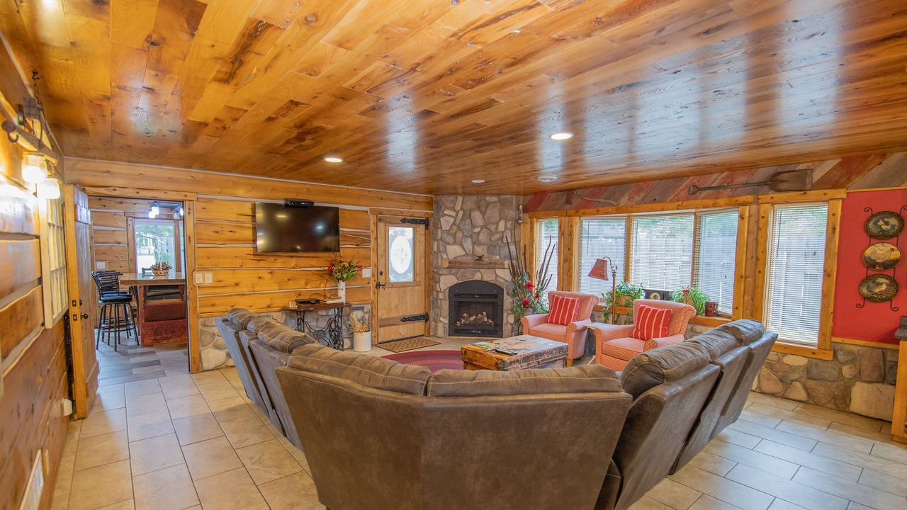 Photo of Livingroom in Fish Creek