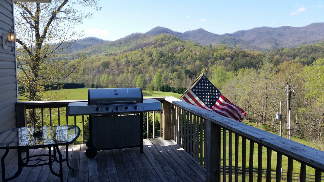 Photo of Outdoor in Hayesville