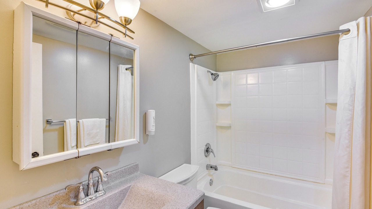 Photo of Bathroom in Shorewood-Tower Hills-Harbert