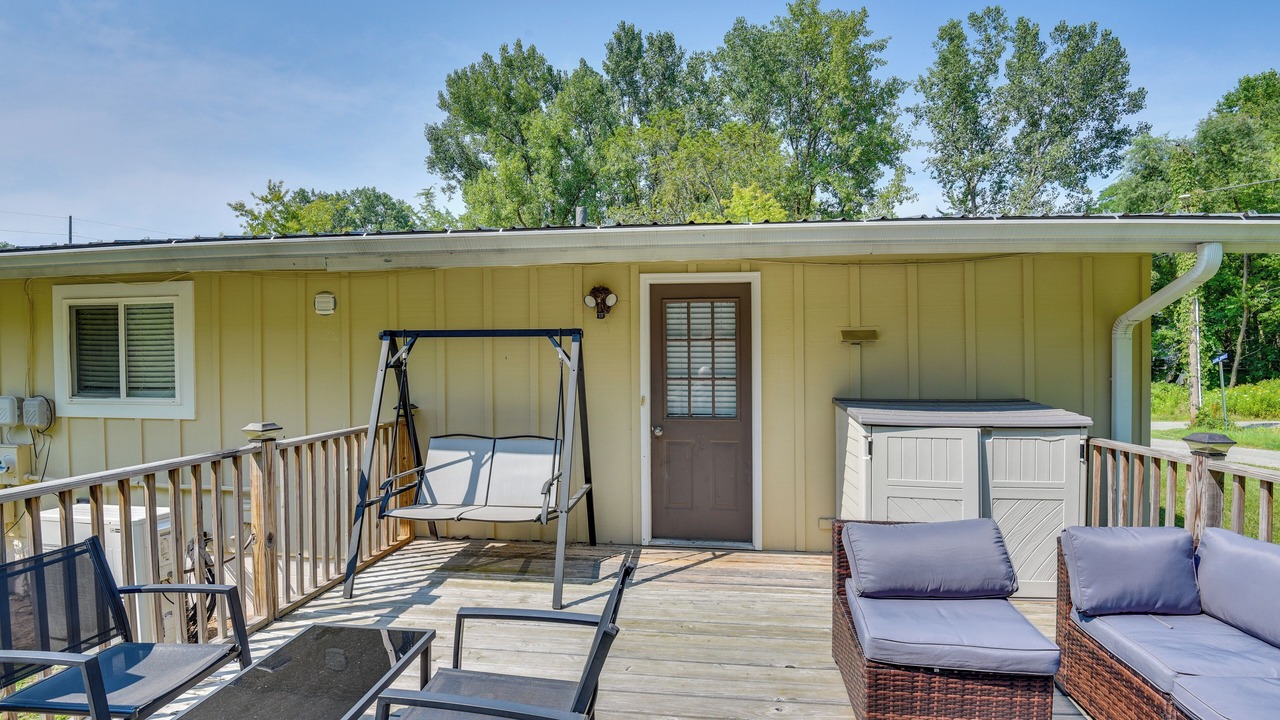 Photo of Patio Balcony in Shorewood-Tower Hills-Harbert