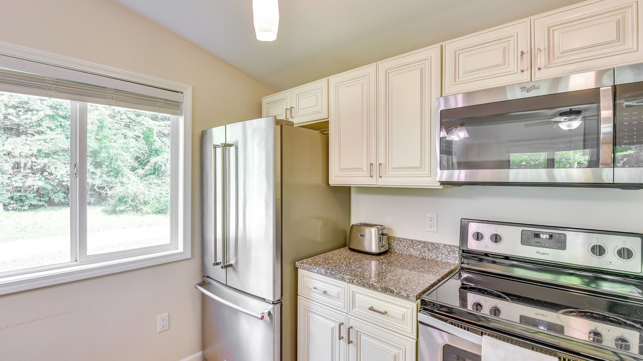 Photo of Kitchen in Shorewood-Tower Hills-Harbert