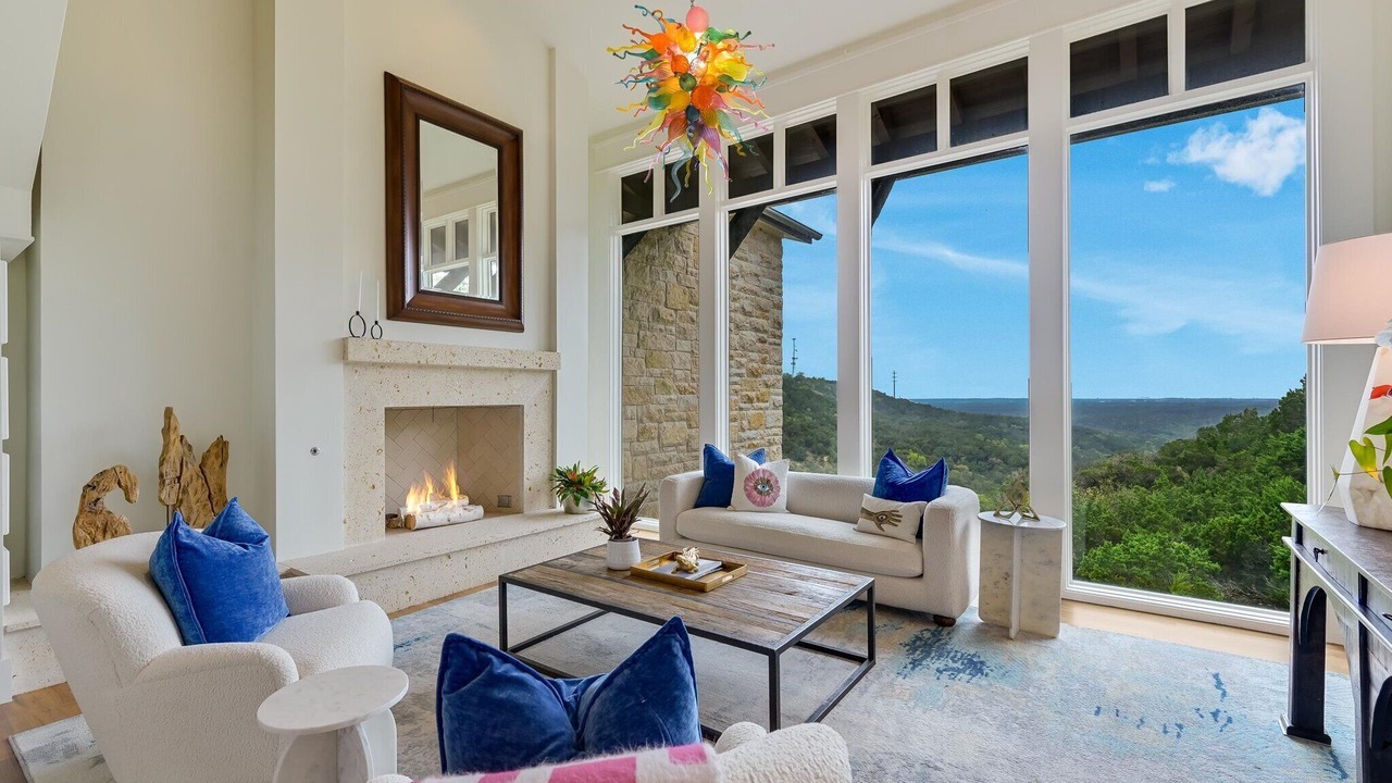 Photo of Livingroom in Austin