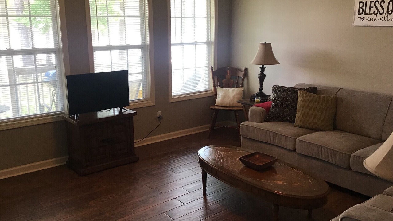 Photo of Livingroom in Lake Oconee