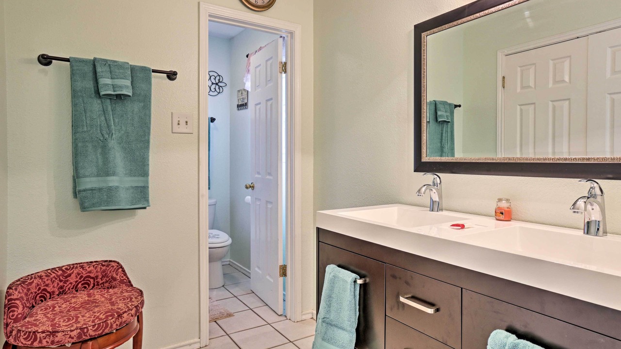 Photo of Bathroom in McQueeney