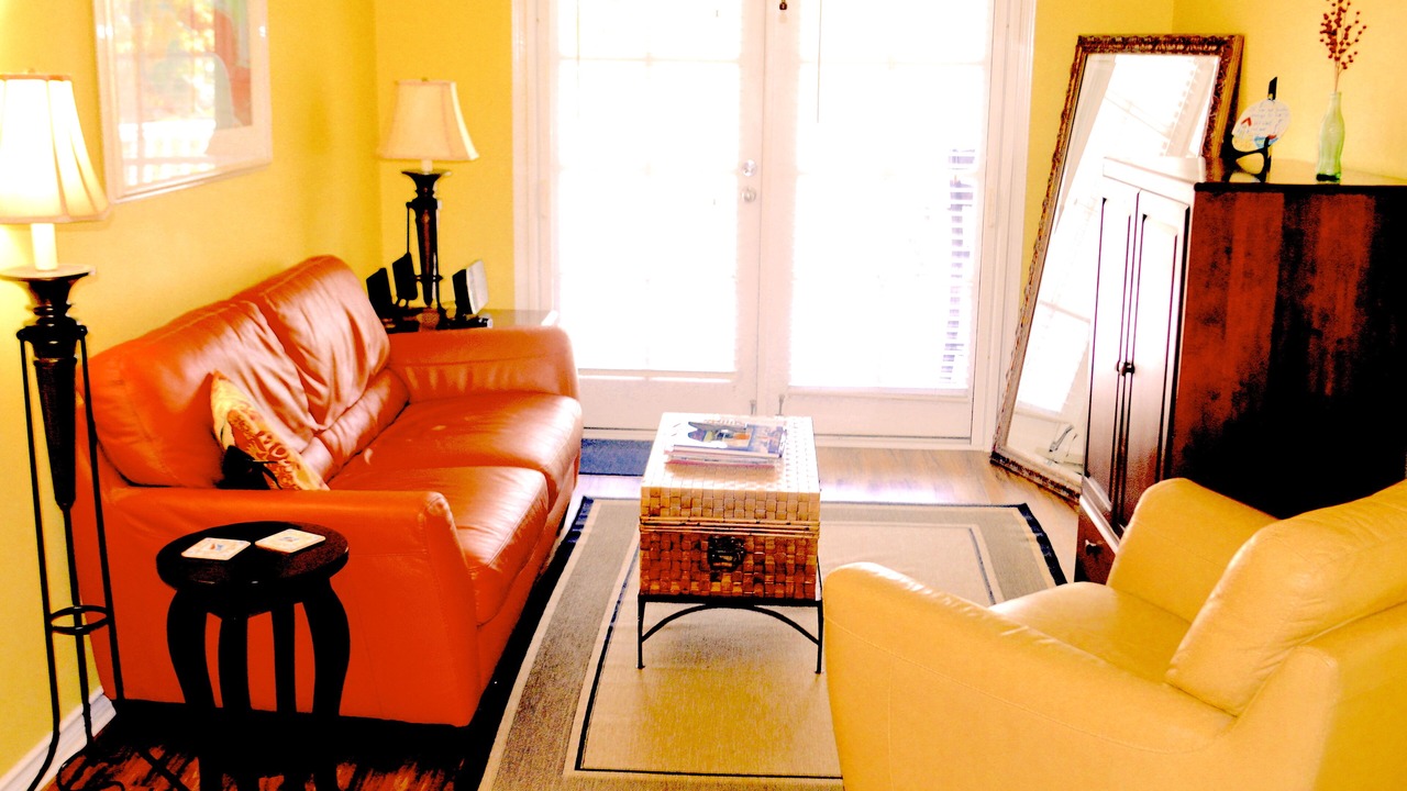 Photo of Livingroom in Truman Annex