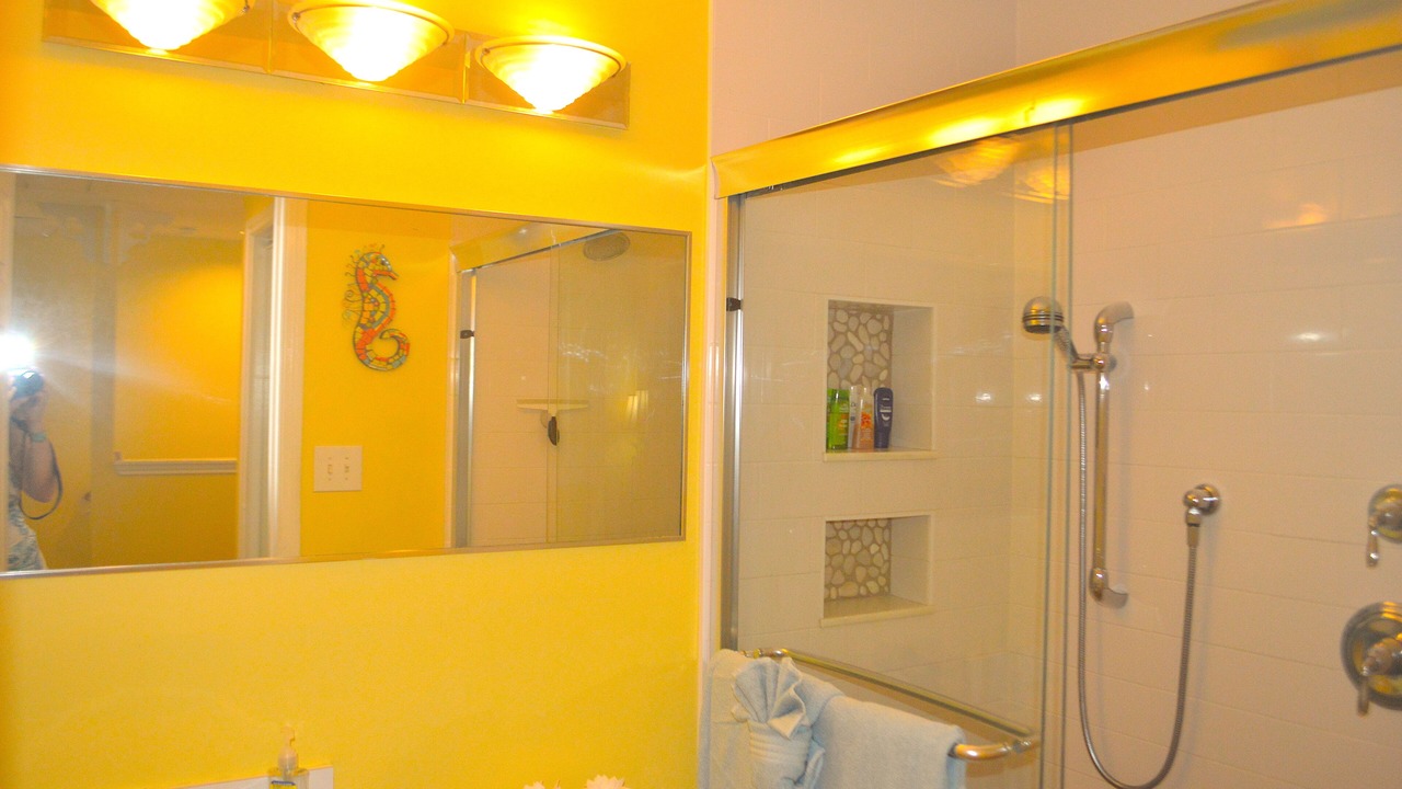 Photo of Bathroom in Truman Annex