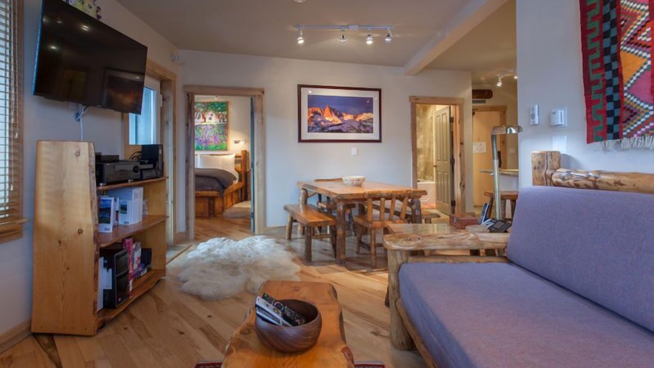 Photo of Bedroom in Mammoth Lakes